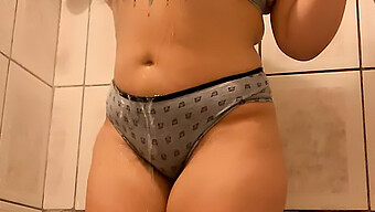 Bathroom Cam: Young Brazilian Girl'S Big Ass And Saggy Tits