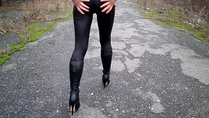 Heels And Tights: A Tantalizing Combination