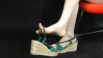 Asian Beauties Flaunt Their Feet In Stylish Wedge Espadrille Sandals