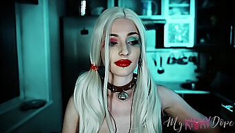 اشبع رغباتك في Asmr مع فيديو Harley Quinn Cosplay