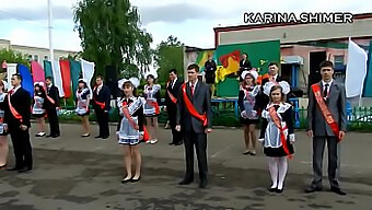 Russian Girl'S Upskirt Dance Showcase In Video #14