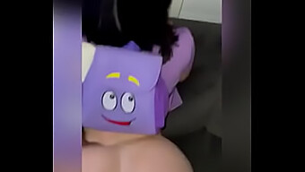 Dora Se Masturbando Sozinha