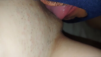 Experimenta El Placer Definitivo Del Cunnilingus En Este Video Casero