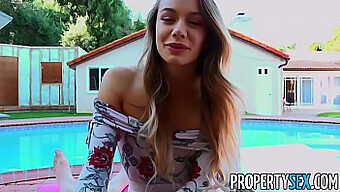 وكيل العقارات Propertysex يكافئ العميل بممارسة الجنس الشديد