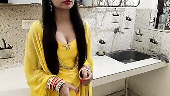 Indian Wife Cheats On Her Husband With Her Ex-Boyfriend - 18 Year Old Indian Teen