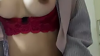 Remaja Asia Sange Bugil Pamer Tete Bermain Solo Dalam Video Hd