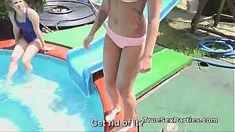 Amateur-Babes In Bikinis Werden Hart Und Tief Gefickt