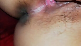 Tight Pussy In The First Homemade Porn Video