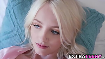 Video Hd Kate Bloom Mendapatkan Vaginanya Dientot Oleh Penis Besar Dan Facial